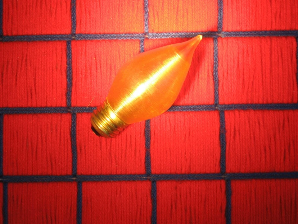 NEW SPUN satin gold AMBER E27 light bulb 40w flame C15 glowescent sub4 03017 - Image 2 of 4