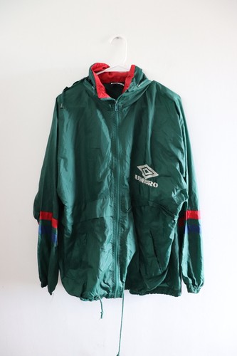 Vintage Umbro Green Nylon Windbreaker Jacket Size M - Very Good Condition - Picture 16 of 17