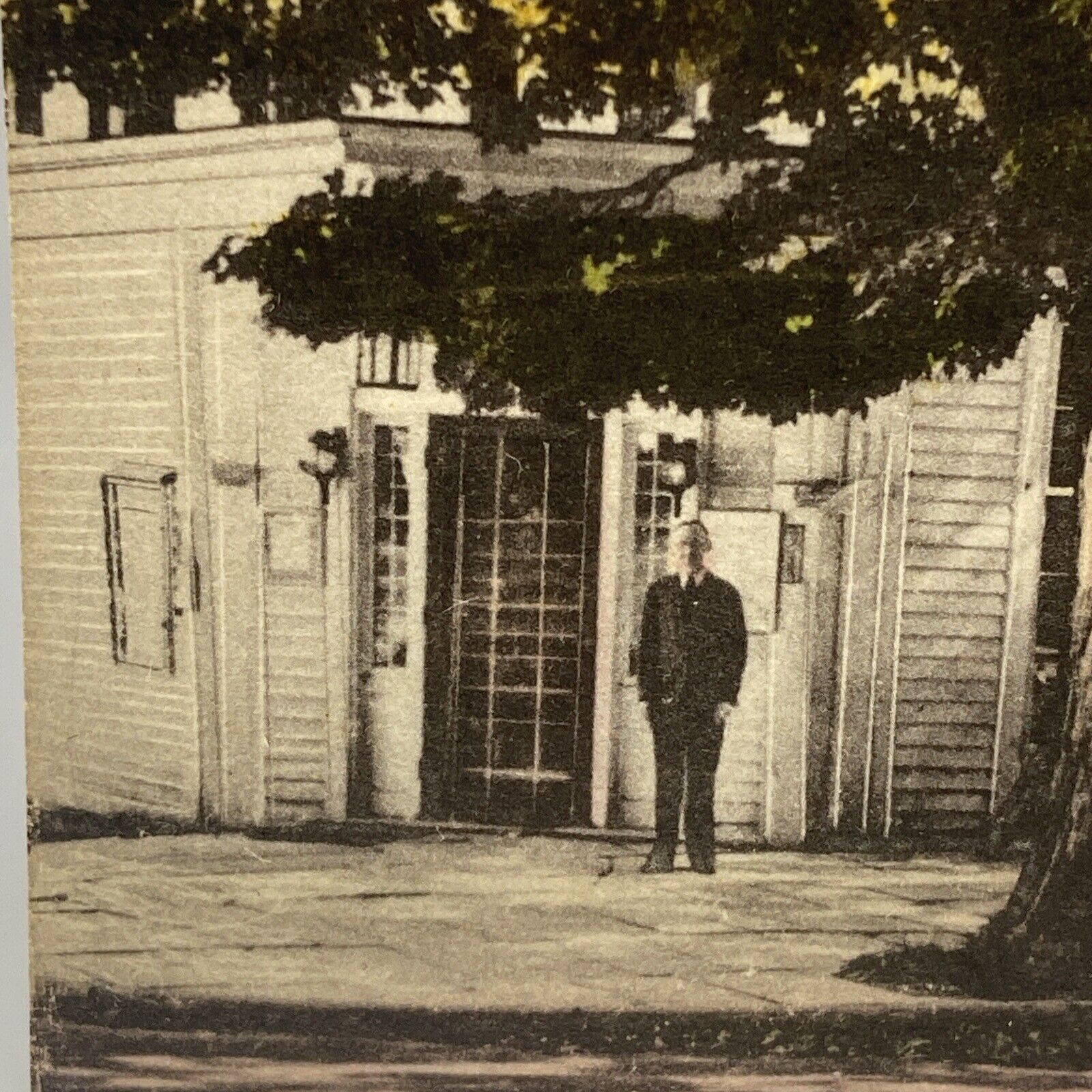 Picture 7 of 10