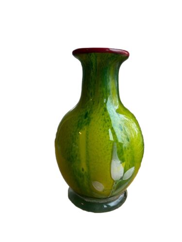 Large Glass Cased Vase 11” Tall Lime Green W/Lilies Blown Art Glass Heavy - Picture 5 of 9