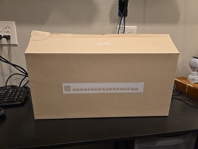 UBIQUITI NETWORKS USW-PRO-MAX-16-POE Pro Max 16 PoE 16-Port Network Switch