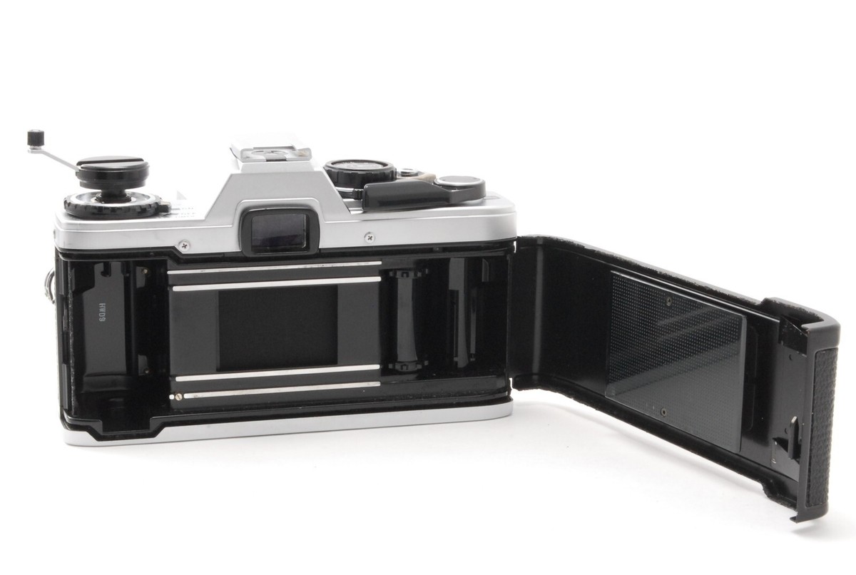 フィルムカメラ Olympus OM-10 Silver 35mm SLR FilmCamera MINT] Olympus OM-10 Silver Body SLR 35mm Film Camera From
