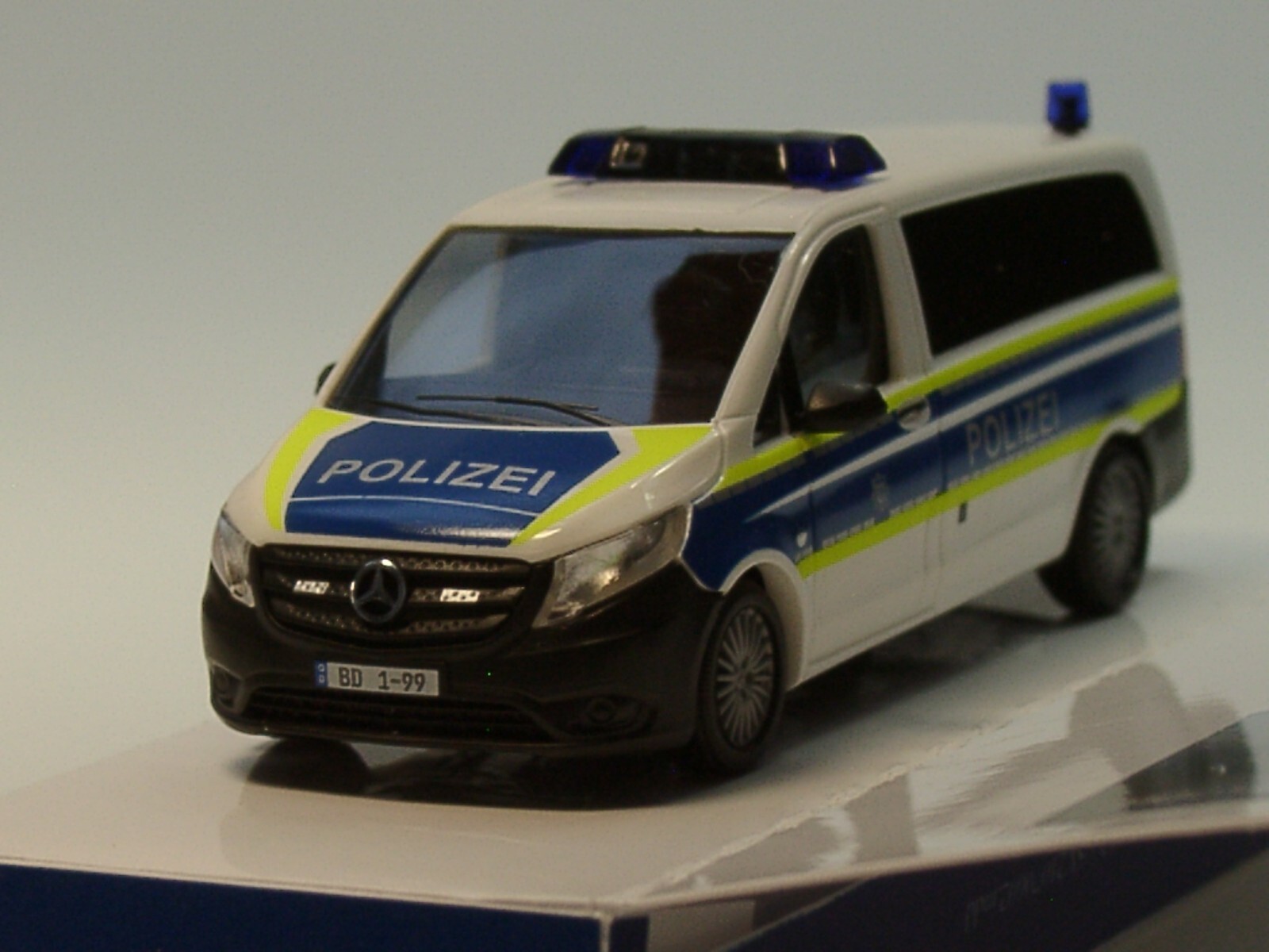 Bild 1 von 6