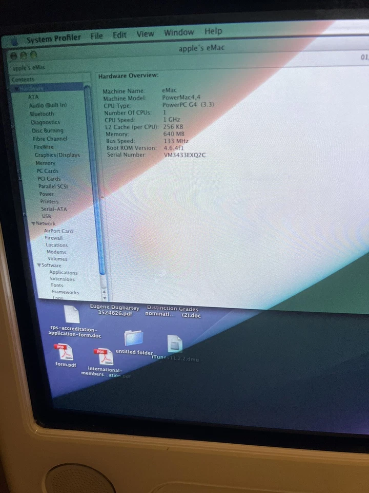 Apple eMac G4 X10.4.11 OS ,Pro Mouse ,Tilt and Swivel Stand ,Keyboard,Mouse,AC - Image 3 of 4