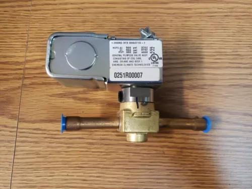 0251R00007/LSK02A/ Emerson 3/8" Refrigerant Solenoid Valve W/Box
