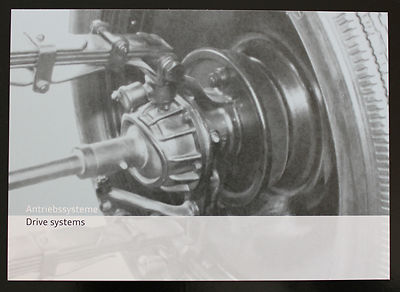 NEUE ANSICHTSKARTE ANTRIEBSSYSTEME AUDI MUSEUM SAMMELKARTE AUTO 15 x 10,5 CM