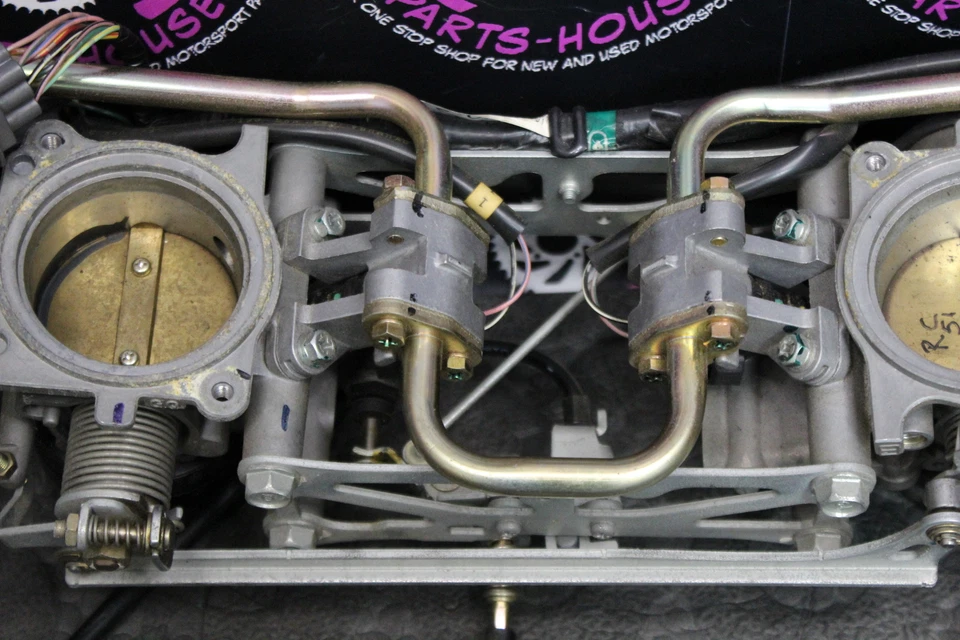 Honda 00-01 RVT1000R 2000 OEM INYECTORES DE COMBUSTIBLE PRINCIPALES CUERPOS DEL ACELERADOR 16400-MCF-671 Foto 4 de 4