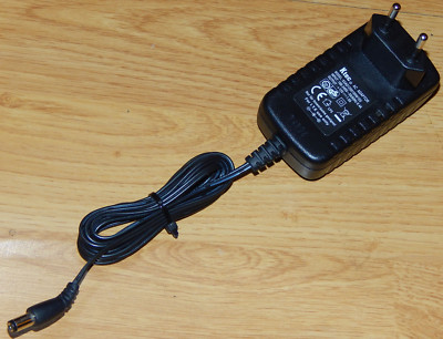Schalt Netzteil 12V DC 1A Ktec KSAD1200100W1EU Hohlstecker 5,5 x 2,1mm Adapter A