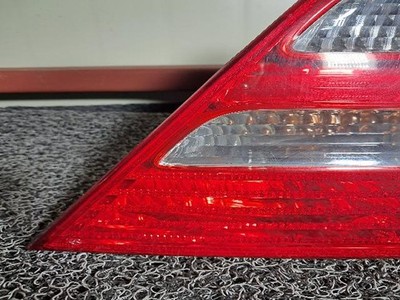 Mercedes-Benz E-class RIGHT Rear right tail light assembly Used