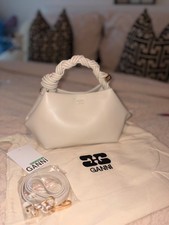  Große Tasche Ganni Bou gebrochen weiß, tre...