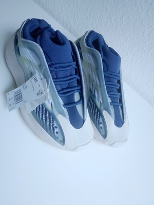 adidas Yeezy 700 V3 Fade Salt