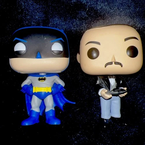 Funko Pop! DC Comics 2019 Batman 09 and 2020 Alfred Pennyworth 13 80th Anniversa