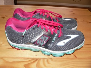 purecadence 4 brooks