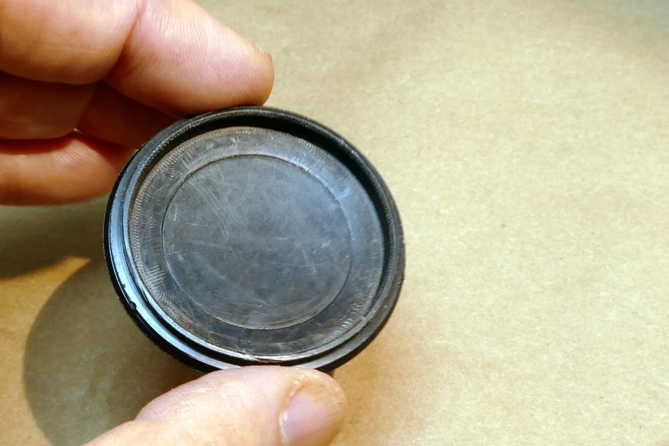 Voigtlander 45mm Plastic Camera Body Cap slip on type for Skopar Dynarex - Image 4 of 4