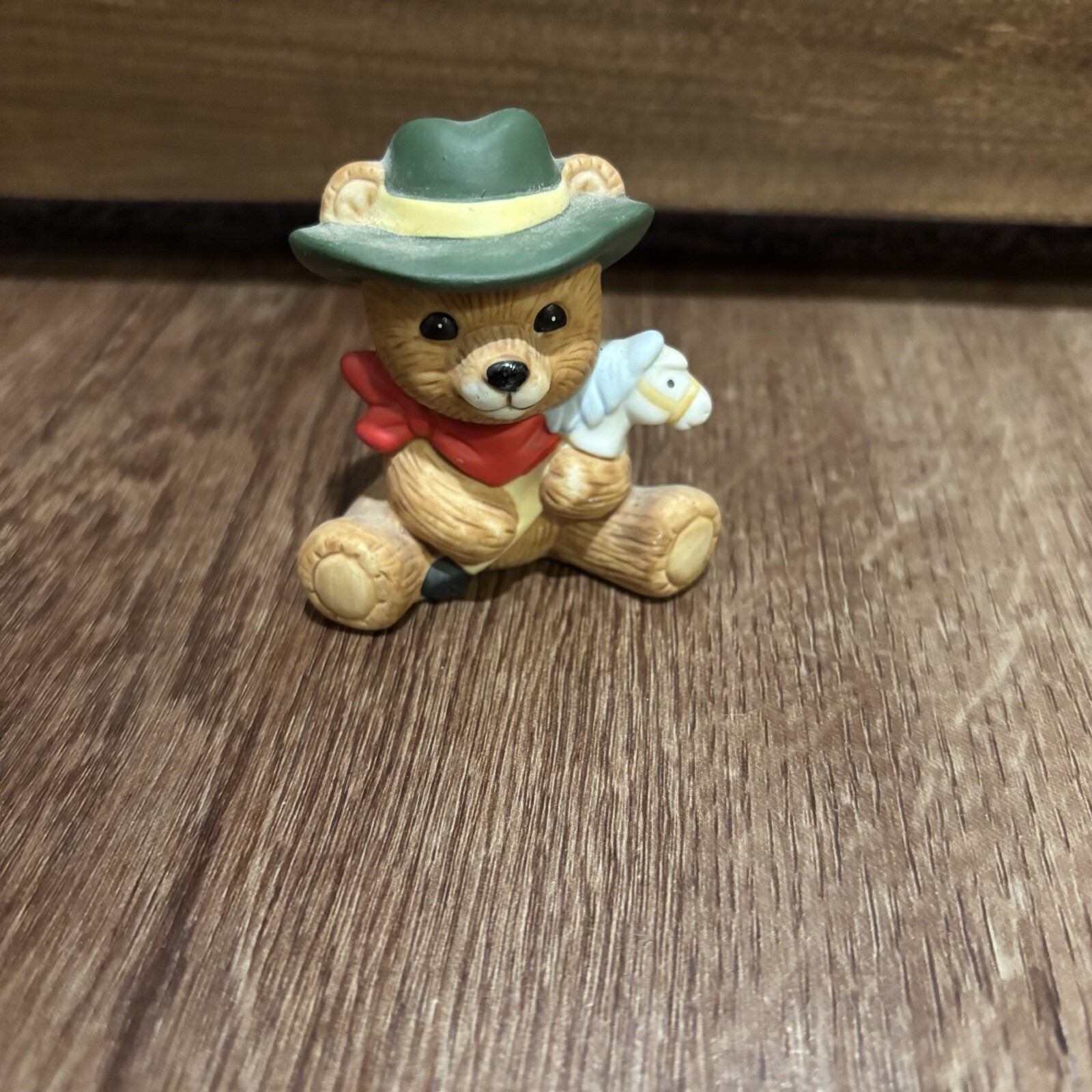 Statuina orsacchiotto cowboy vintage cappello homco bandana cavallo bastone pony