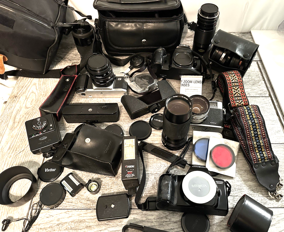 Vintage Yashica Canon KMart Minolta Cameras (4) and Accessories