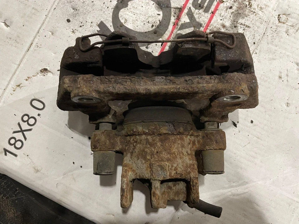 2003 ROVER 75 ПЕРЕДНИЙ ЛЕВЫЙ ТОРМОЗ СУППОРТ C304 - Изображение 4 из 4