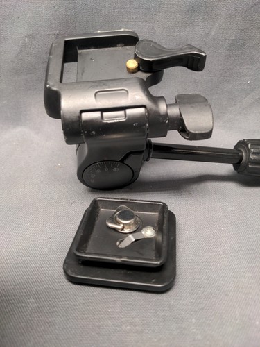 Promaster 4400 Head. Good Condition. W/quick release attachment FREE SHIPPING. - Picture 6 of 7