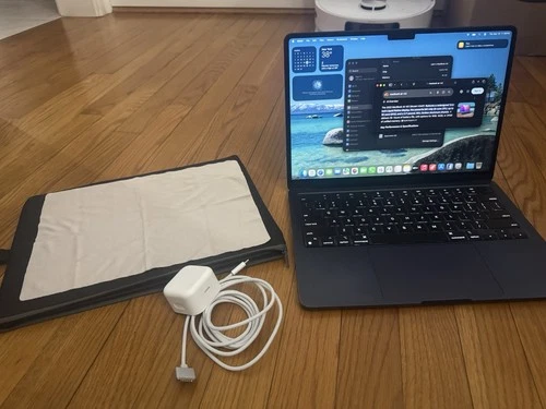 MacBook Air 13" M2 512GB