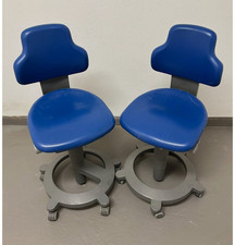 2x SIRONA Drehstuhl blau gepolstert Kunststoff, rollbar mit R&uuml;ckenlehne
