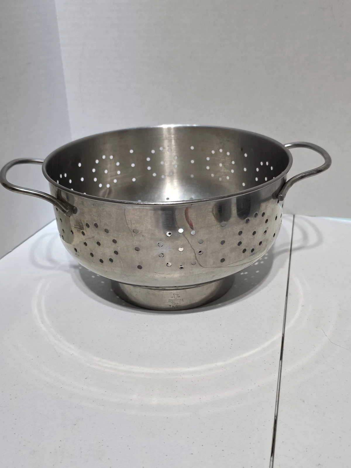 Vintage Revere Ware 1801 Colander -Stainless Steel Pedestal YK97 Footed Handles