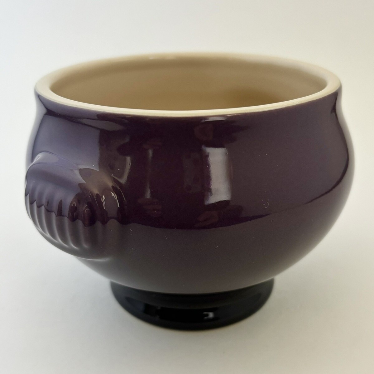 Le Creuset Lion Head Soup Bowl Purple Cassis Stoneware Heritage