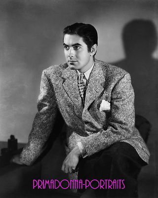TYRONE POWER 8x10 Lab B&W 1940s Sexy Handsome Movie Star Suit & Tie  Portrait | eBay