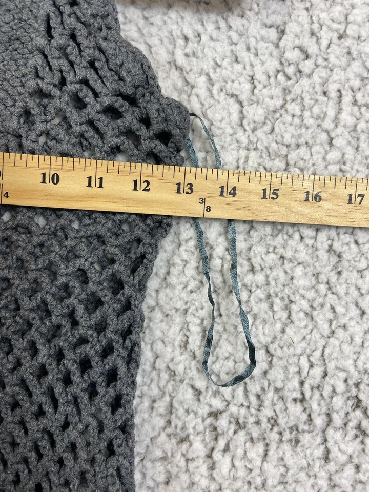 Love By Design gray  crochet sleeveless cardigan button close women's size M - Image 2 of 4