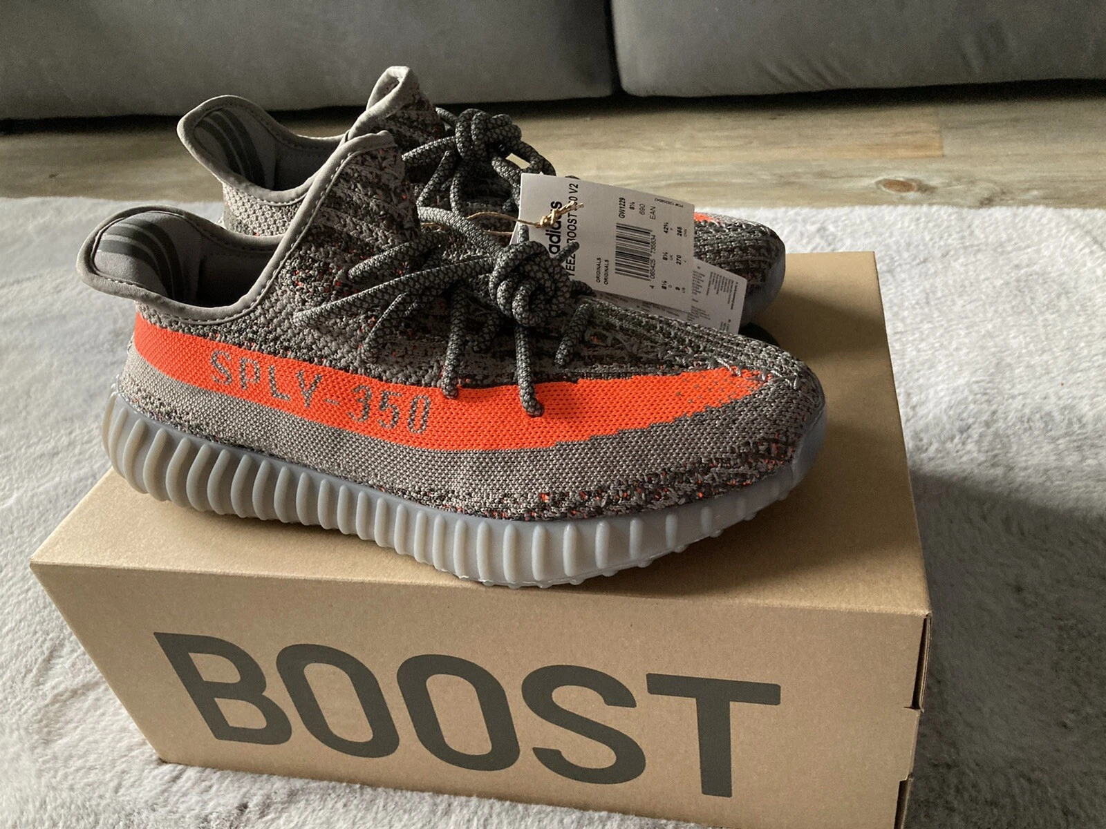 EU taglia 42 2 3 Adidas Yeezy Boost 350 V2 Beluga 2021