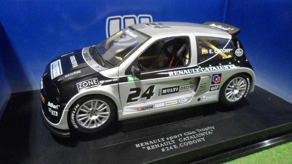 RENAULT SPORT CLIO TROPHY CATALUNYA RALLYE #24 1/18 UNIVERSAL HOBBIES 4506 voitu - Photo 1/1