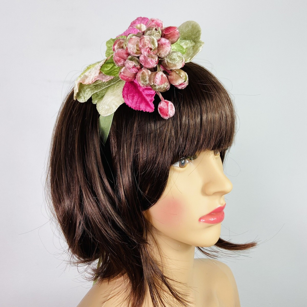 Vtg Louise Green Velvet Leafy Floral Headpiece w/ Ribbon 