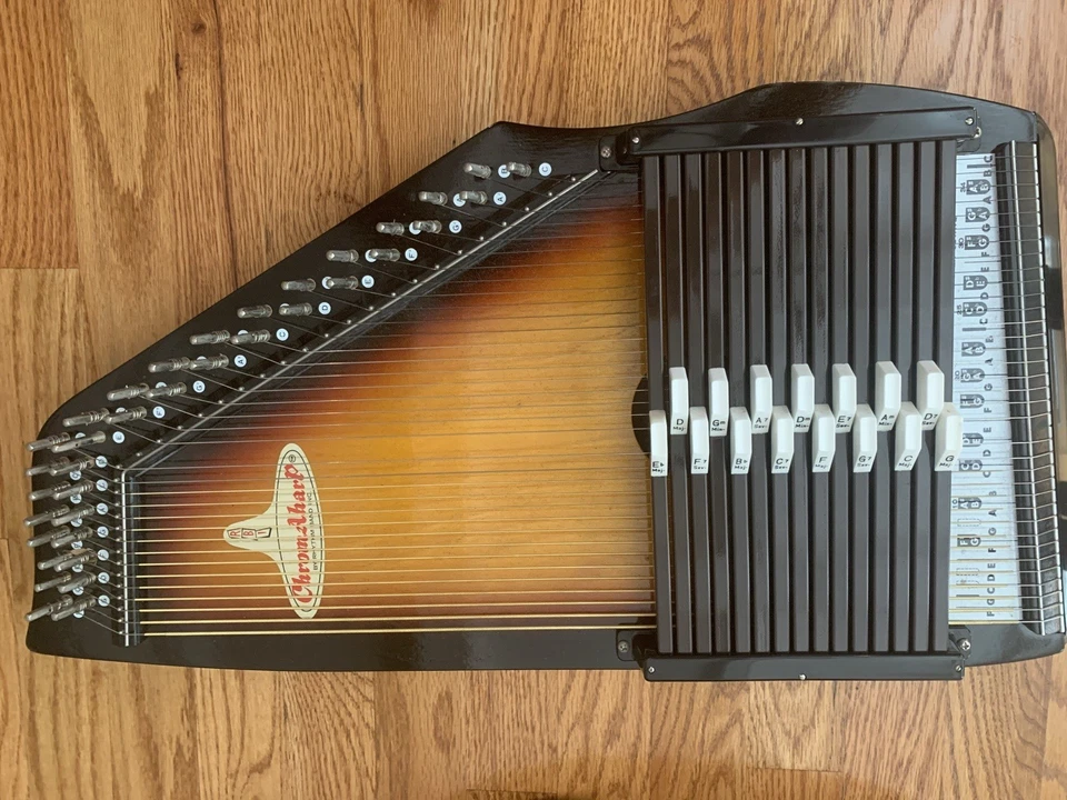 RBI ChromAharp Autoharp Zither 15 Chord 36 String With Case & NEW STRINGS! - Image 4 of 4