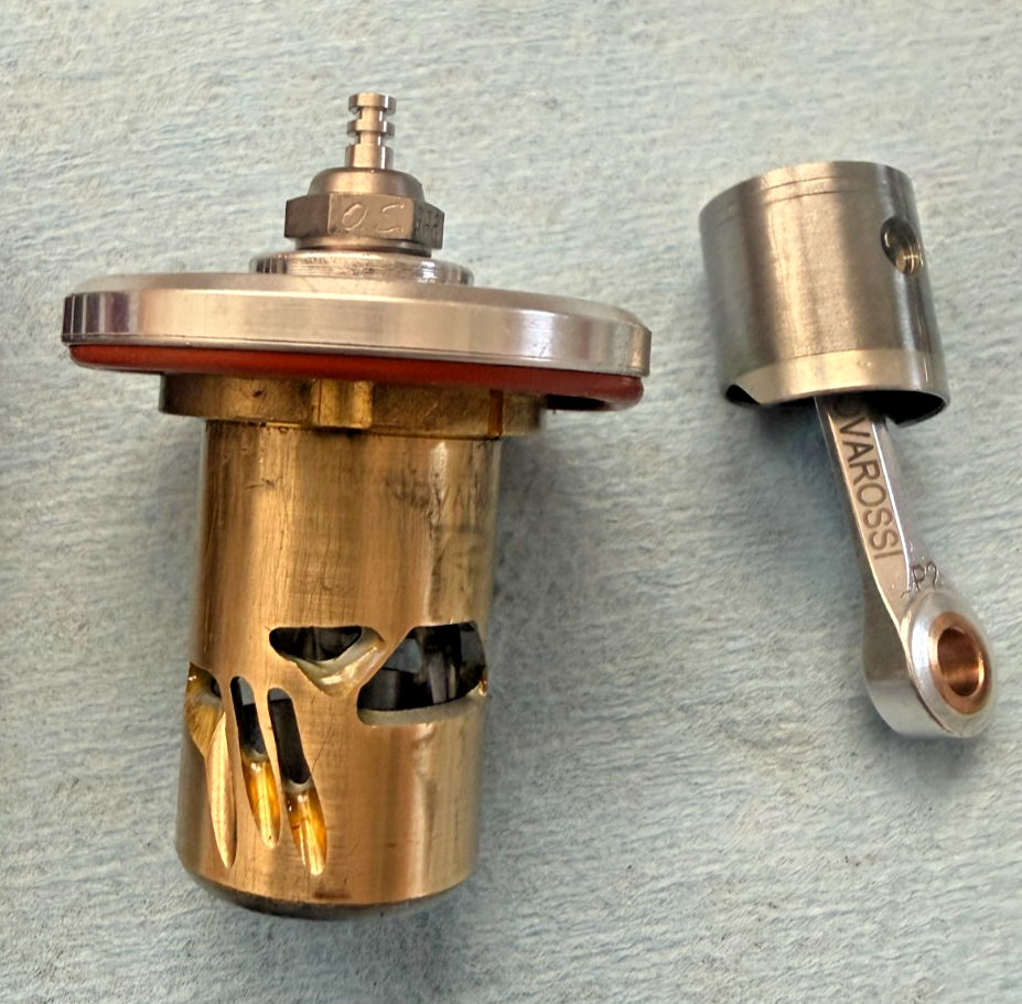 New Novarossi 353 .12 7 Port + 3 Exhaust Dual Ceramic Hand