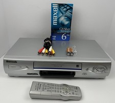 Panasonic Blue Line PV-V4624S VHS VCR Omnivision Reproductor Grabador con Control Remoto PROBADO