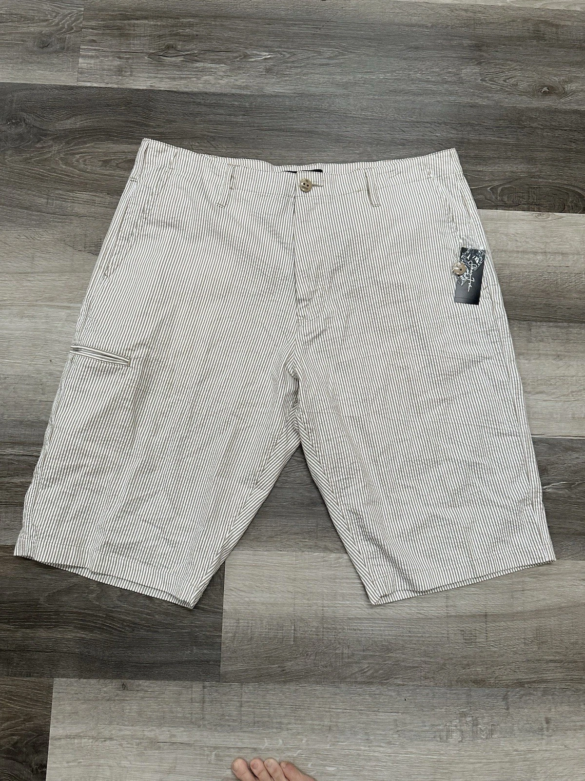 Sean John Seersucker Summer Shorts Mens 40 Bone White Brown Multi Flat Front