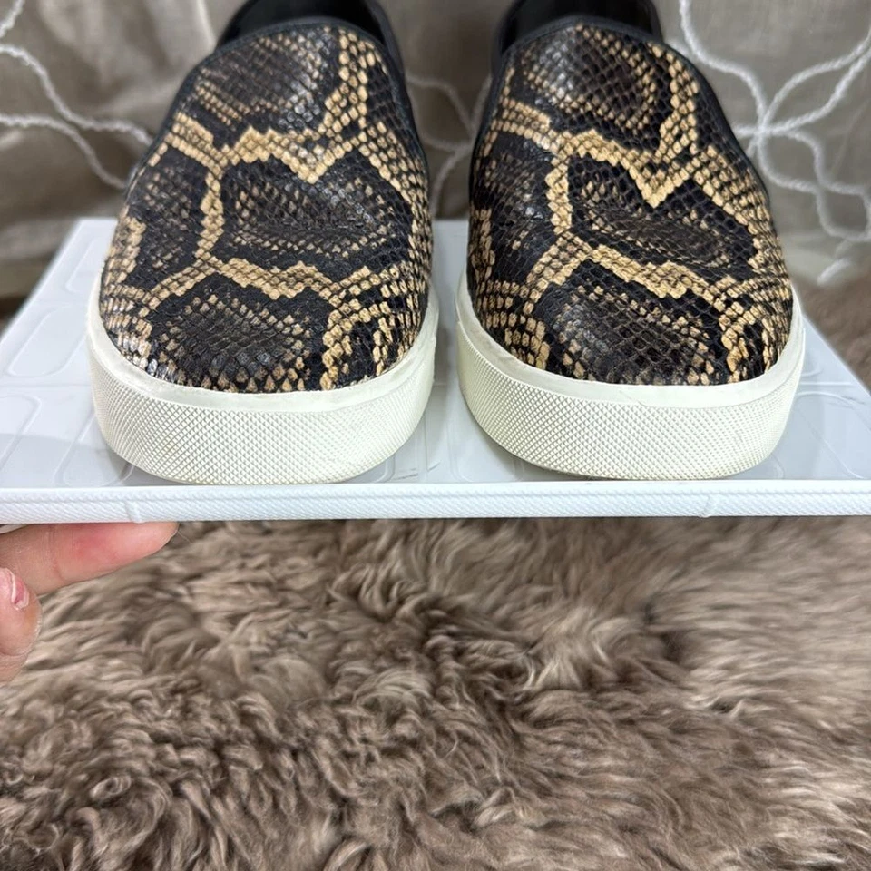 (S7) Vince Snake Skin Embossed Leather Blair-5Slip On Sneakers Women's Size 8.5 Foto 4 de 4