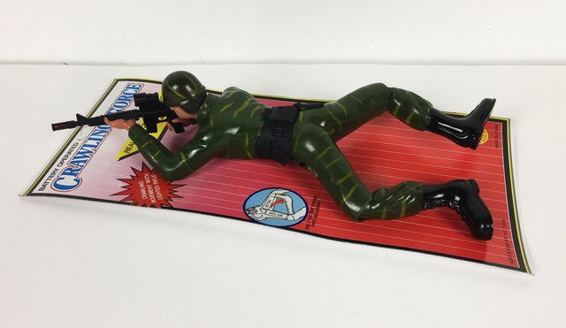 crawling soldier toy