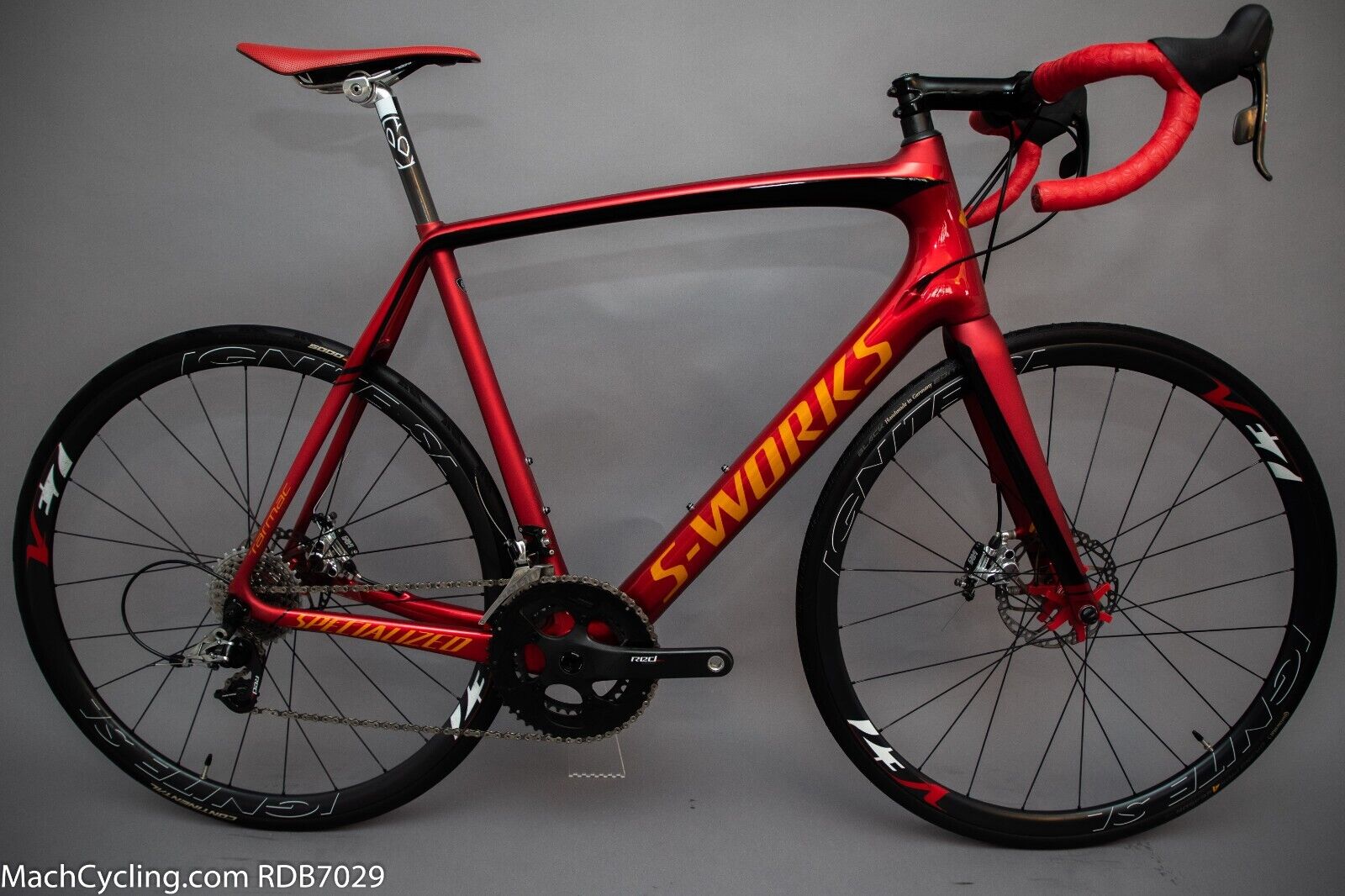 2017 Specialized Tarmac S-works SL5 Disc Sram Red Ignite SL Carbon Clinchers 2017 Specialized Tarmac S-works SL5 Disc Sram Red Ignite SL Carbon Clinchers