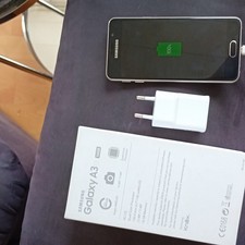 Samsung Galaxy A3 Smartphone 16 GB in Gold, Candy Bar Handy ohne Vertrag