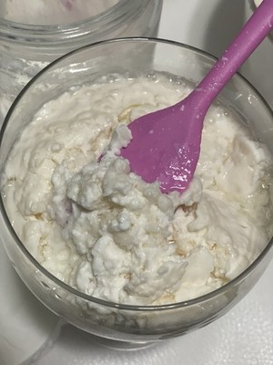 FRESH KEFIR GRAINS FROM OG MÏLK  ( 1 Tsp.) FAST SHIPPING  