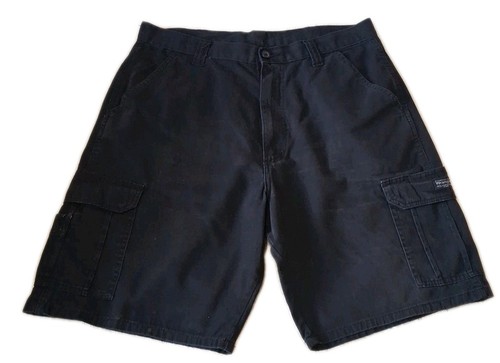 Wrangler Herren Baumwolle Cargo Shorts Relaxed Fit leichte Flecken Gr. W36 L10 schwarz