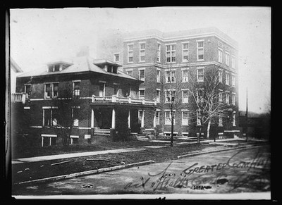 Photo:Creston Iowa 1920 Creston Community Hospital Service Center