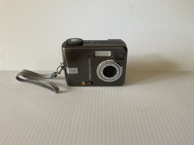 Kodak EasyShare CW330 4.0MP Digital Camera - Black