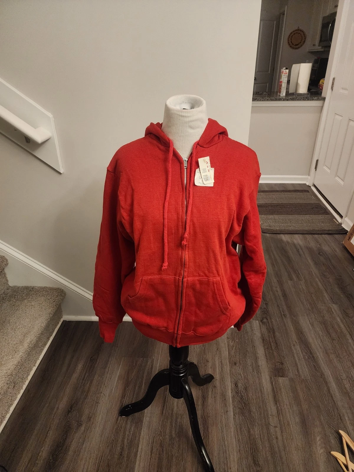 MW Vintage NWT Red 100% Cotton Thermal Lined Hooded Jacket Size Medium