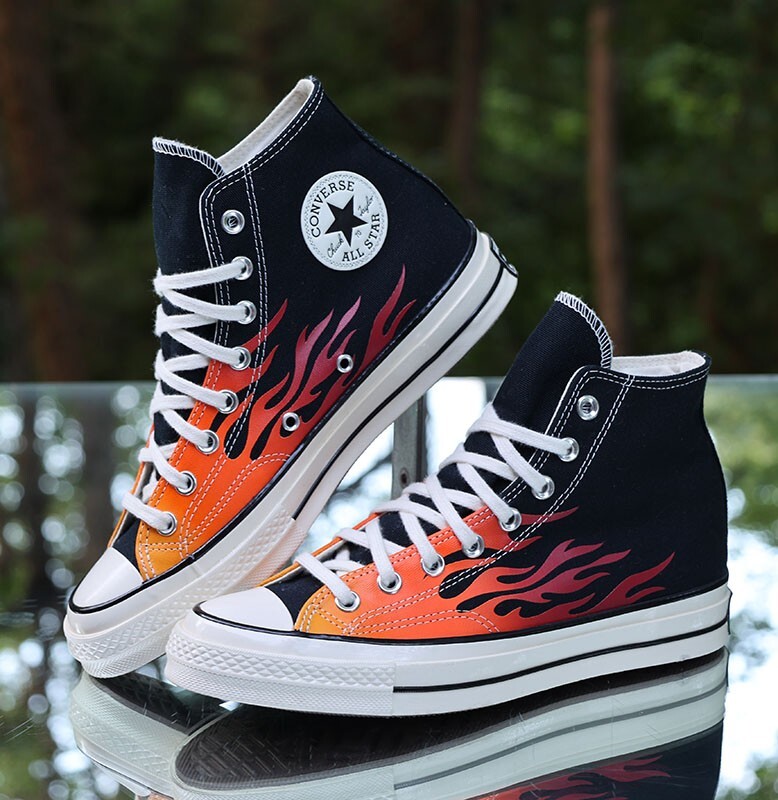 Converse Chuck Taylor 70 Hi Flames Men's Size 7.5 Black Red Custom