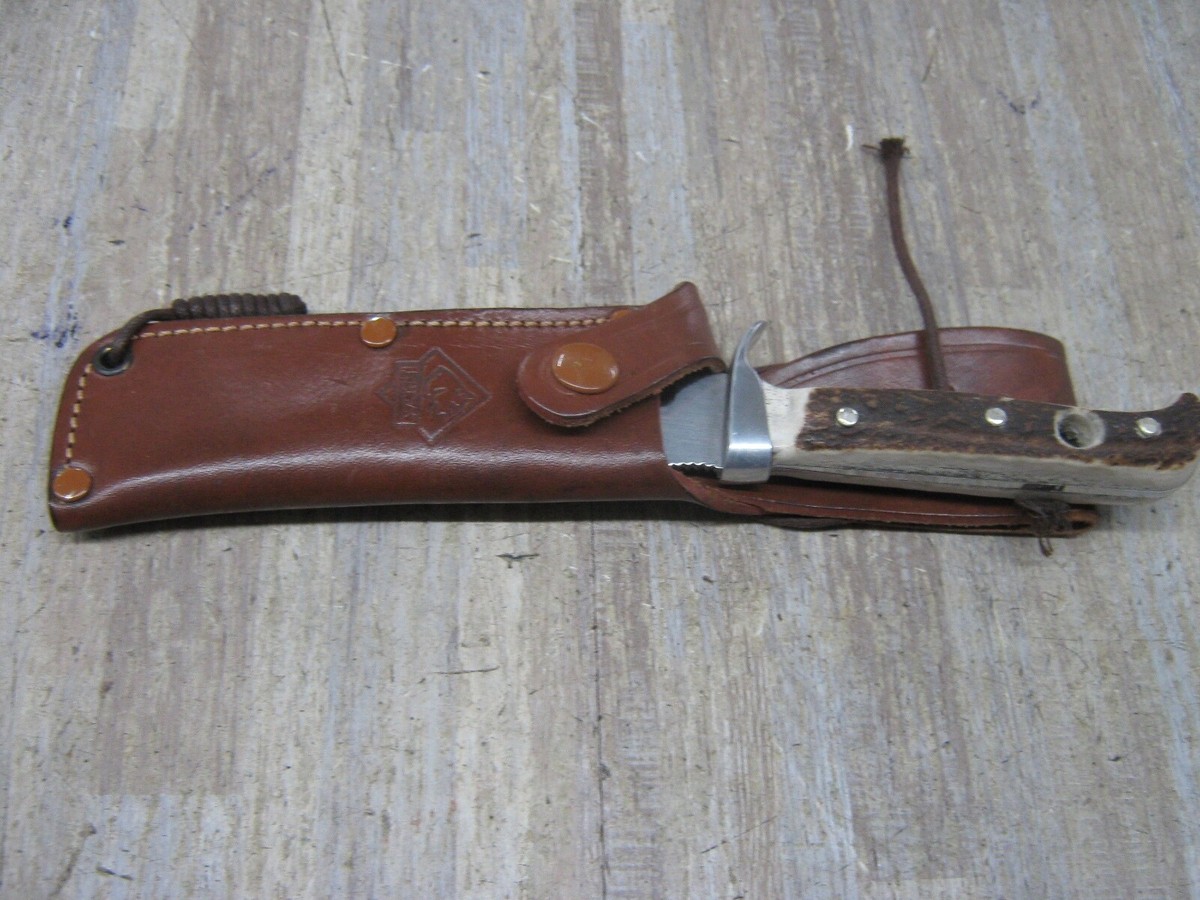プリンスのあゆみ Puma Handmade Skinner Fixed Blade Knife STAG 11 6393 102/RC