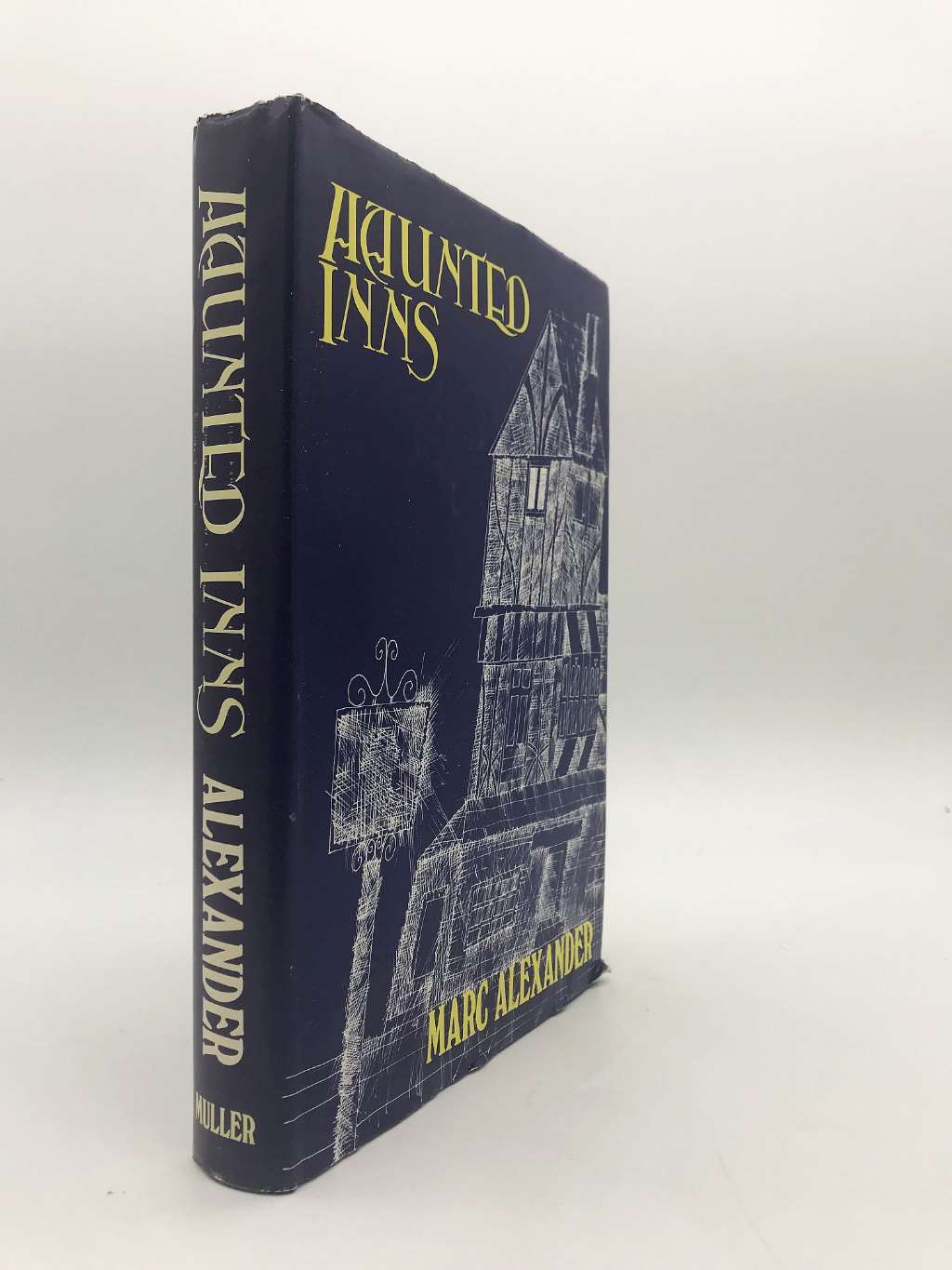 Haunted Inns, Alexander, Marc, Very Good Book