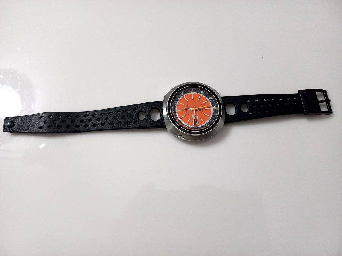 1970'S SEIKO 5 SPORTS 6119-6400 UFO DIVER'S WATER 70M RESIST 1970'S SEIKO 5 SPORTS 6119-6400 UFO DIVER'S WATER 70M RESIST