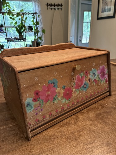 The Pioneer Woman Breezy Blossom Brown Acacia Wooden Bread Box Kitchen 15x9x9