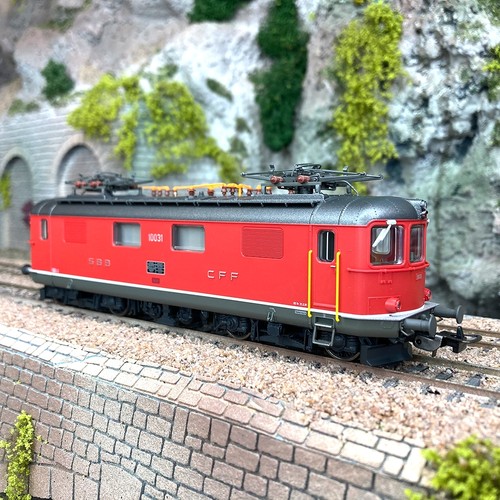 Locomotive électrique Re 4/4 I 10031 SBB-CFF Ep IV - PIKO 96877 -HO 1/87 | Condition: Neuf